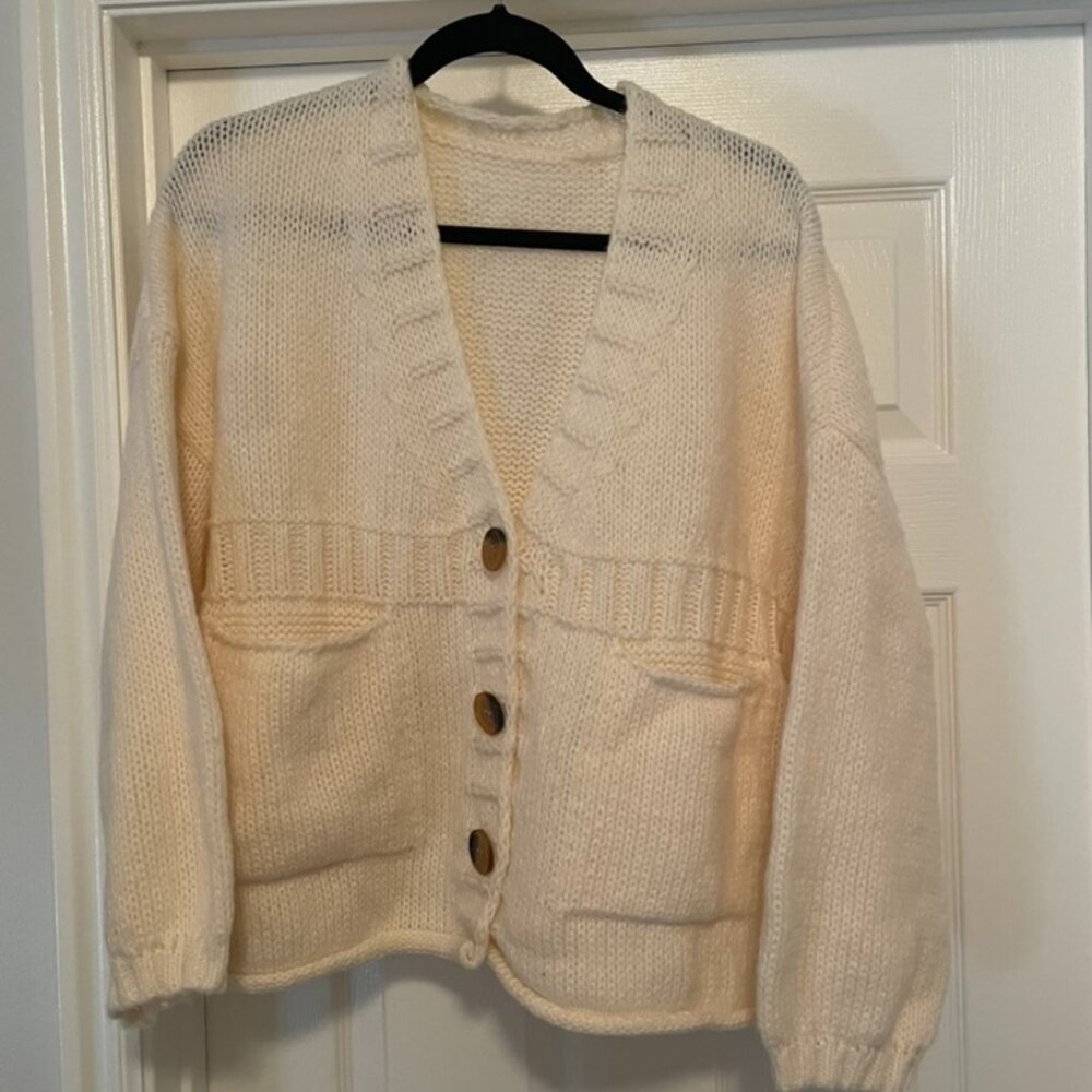 Women's cardigan